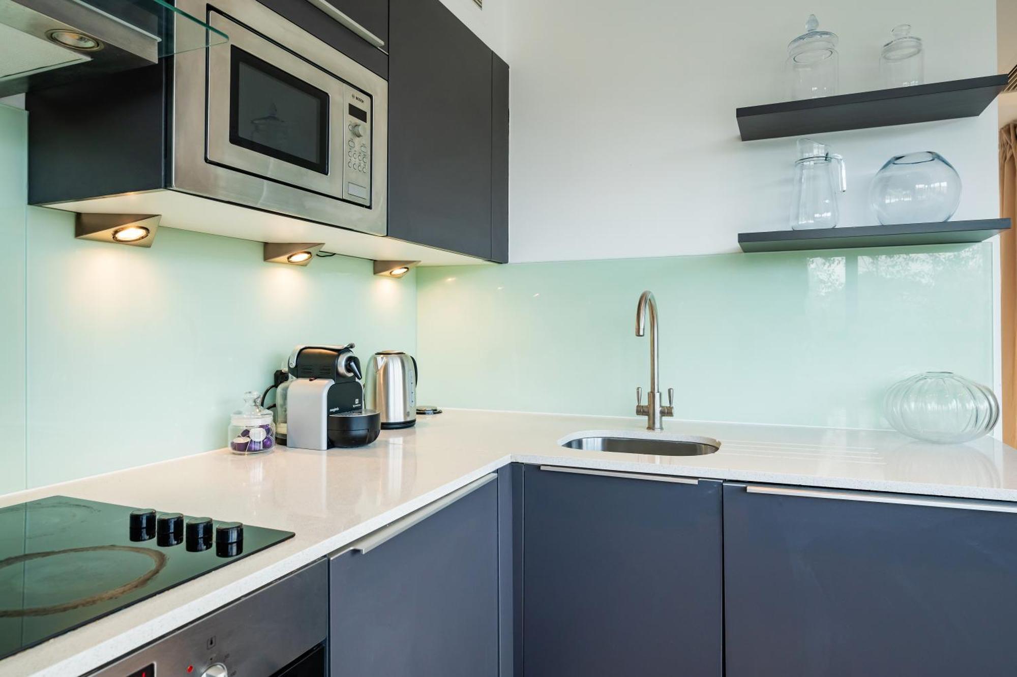 Urban Haven A Central Modern Gem * London